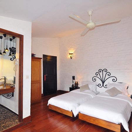 Rova Hotel 塔那那利佛 外观 照片