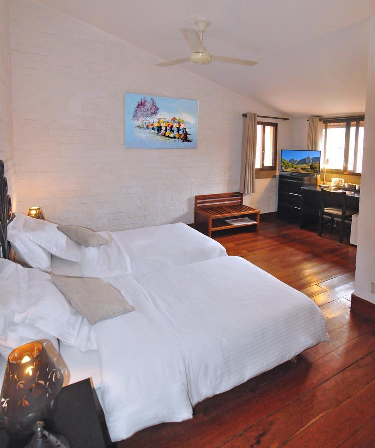 Rova Hotel 塔那那利佛 外观 照片